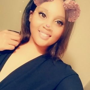Meet your Posher, Shakeia
